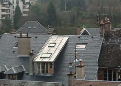 Rénovation d’une Toiture en Ardoise à Chambéry Centre ville